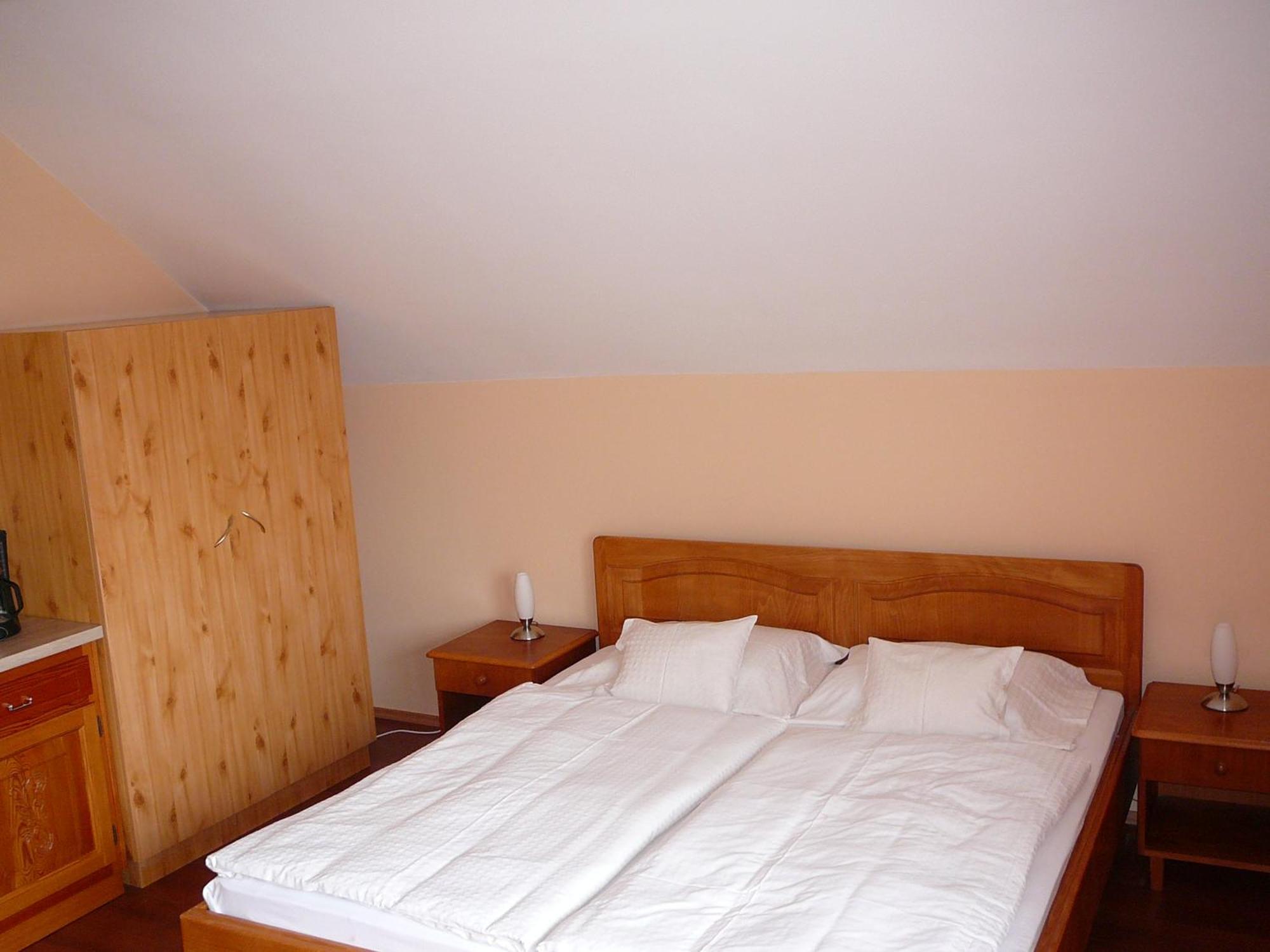 Ciklamen Apartman Gyenesdiás エクステリア 写真