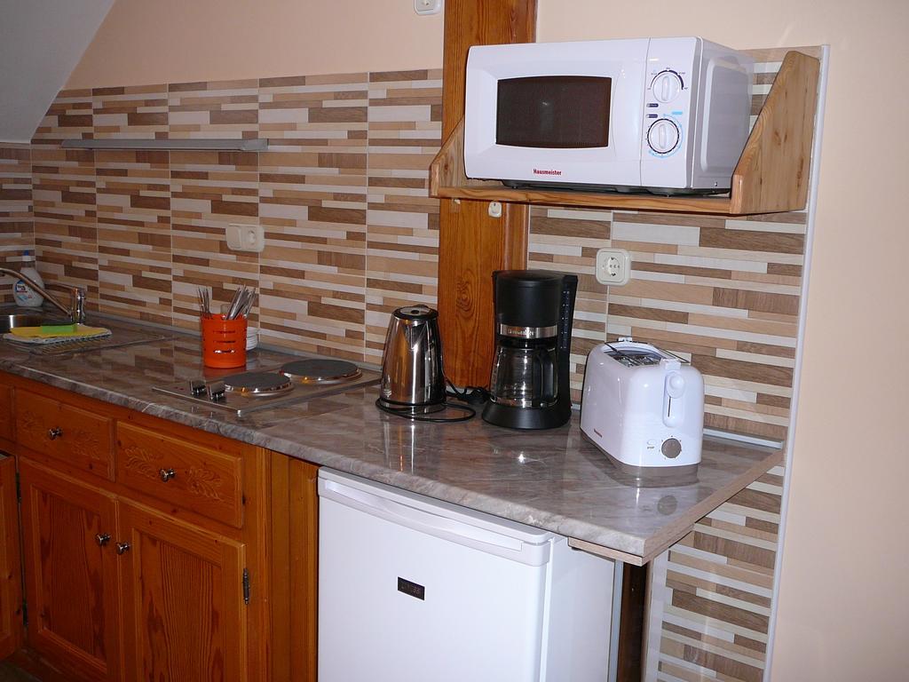 Ciklamen Apartman Gyenesdiás エクステリア 写真